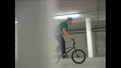 Emil Eriksson - How to Barspin