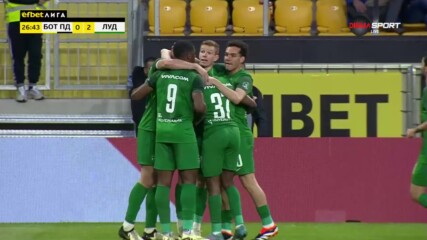 Голът на Якуб Пьотровски за 2:0 за Лудогорец срещу Ботев Пд