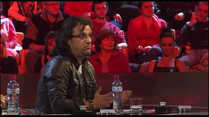 Jovana Ilic - Lazem Sebe - (Live) - ZG 2013 2014 - 07.12.2013. EM 09.
