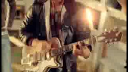 Bruno Mars ft Travie Mccoy - Billionaire