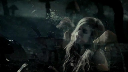 Avril Lavigne - Alice in Wonderland High Quality