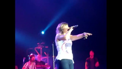 Kelly Clarkson I Want You Live Fantasy Springs Casino, Indio, California July 2009 