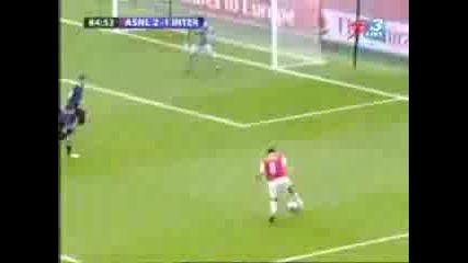Robin Van Persie Excellent Goal Against Inter Milan