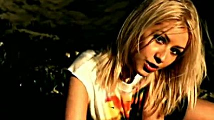(превод) Christina Aguilera - Genie In A Bottle