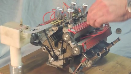 schillings v8 80cc миниатюрен двигател , като малко бижу е ,работи с великолепен звук !