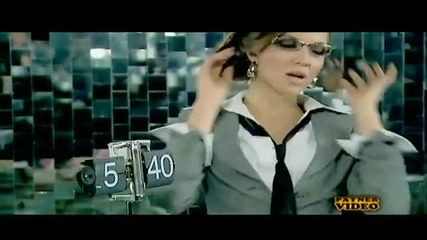 Райна - 1.90 м. (официално Видео)