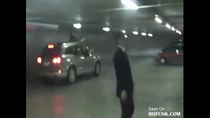 Тоя едва не си изгуби главата
