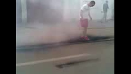 burnout Bmw asvalta gori !
