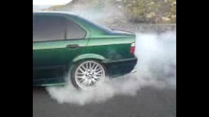 Bmw 320i Burnout