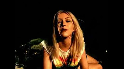 Christina Aguilera - Genie In A Bottle [1999]
