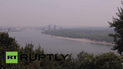 Ukraine: Smoke fills Kiev sky as wildfires rage in Bila Dibrova forest