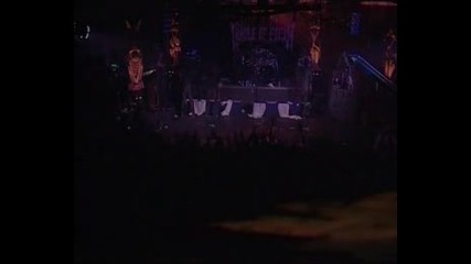Cradle Of Filth - Satanic Mantra (live) 