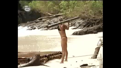Жените Се Къпят - Survivor Острова На Перлите