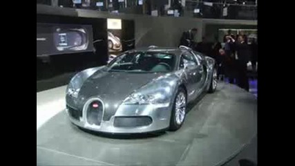 Mclaren F1 vs Bugatti Veyron