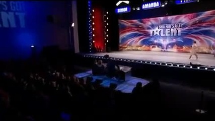 Тази жена показа че когато имате талант няма възрастови ограничения!