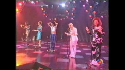Spice Girls - Too Much(live at Antena 3 Special X - mas 1997)