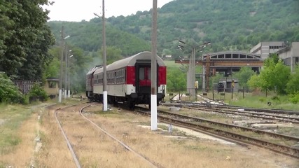 07 032 заминава от гара Пю