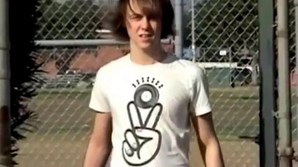 Young R5 photos and videos