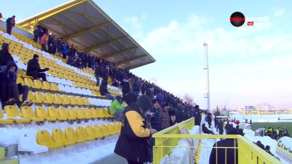 Така се играе футбол при зимни условия