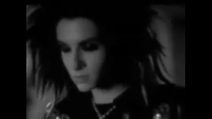 Bill Kaulitz *falling in love*