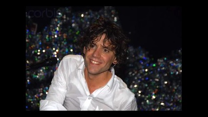 Mika - Toy Boy 