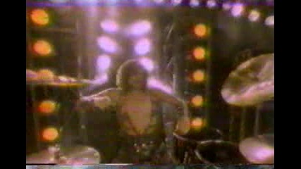 Manowar - Blow your speakers