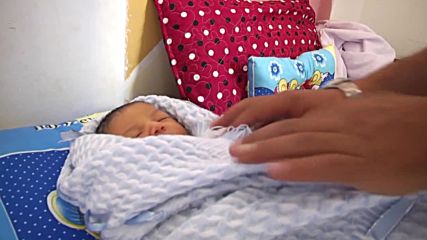 State of Palestine: $2 million baby - Gaza birth brings population to 2 million
