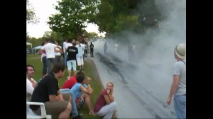 Audi Turbo beim Burnout W