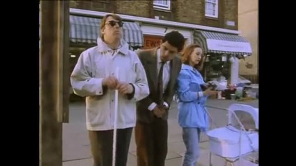 Mr. Bean - The Bus Stop - uget - uget