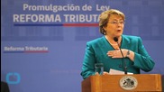 Chile's President Michelle Bachelet Signs Same-sex Civil Union Law