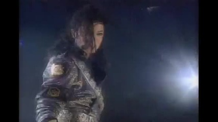 Michael Jackson - Dangerous World Tour (1992 - 1993) - Behind the Scenes - Live Concerts - Hq 