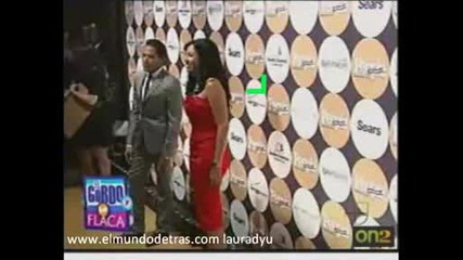 Chris en la alfombra de People (egylf)