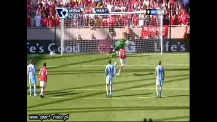 Arsenal 1 - 0 Manchester City (van Persie )