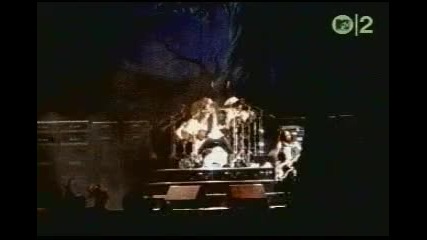 Iron Maiden - Fear Of The Dark (live)