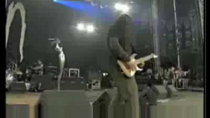 Korn - Another Brick In The Wall - Live At Download 2009