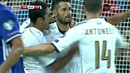 С гол от дузпа италианците дръпнаха с 2:0 срещу Израел