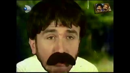 Koca Kafalar Cuneyt Arkin Yaz gunu neden Kazak giymis
