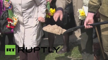 В Естония погребаха останките на съветски войници с военни почести