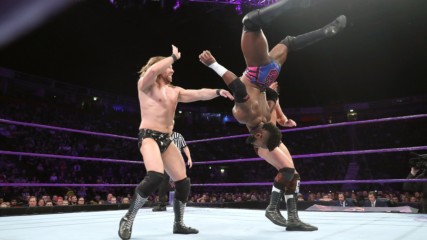 Cedric Alexander & Mark Andrews vs. Joseph Conners & James Drake: WWE 205 Live, Nov. 7, 2017