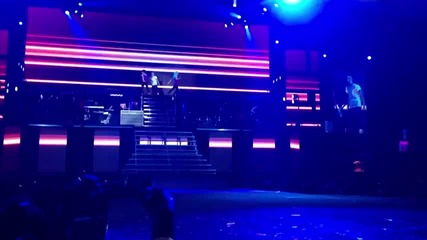 Justin Bieber - Beauty and a beat | Believe Tour Live 02.10.2012