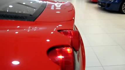 Red Ferrari 430 Scuderia 