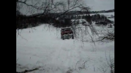 lada Niva snow offroad