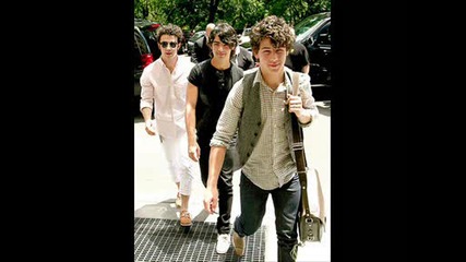 Jonas Brothers - Thats Just The Way W