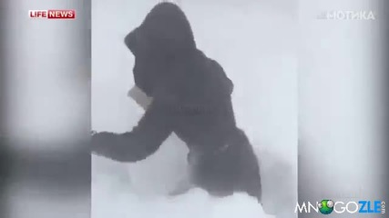 2 метра сняг в Русия