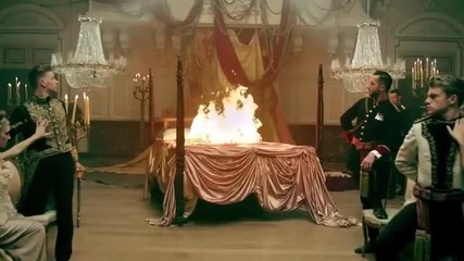 Katy Perry - Unconditionally (official Video)