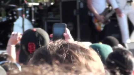 The all American Rejects Gives You Hell [live]@warped Tour