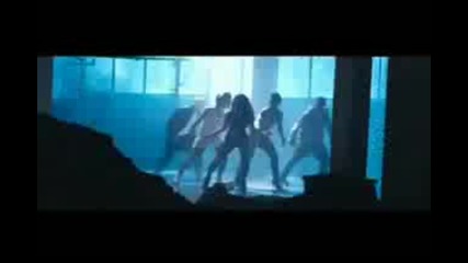 Preeya Kalidas ft. Mumzy Stranger - Shimmy Official Video 