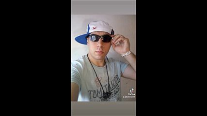 Vid_23210211_015422_222.mp4