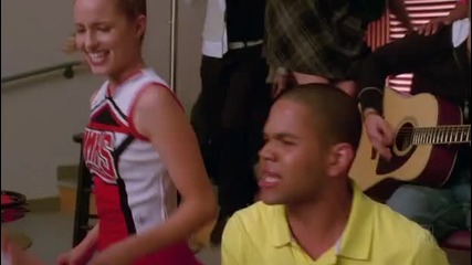 Glee dancing (1x07) 