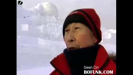 Worlds Largest Santa Ice Sculpture 